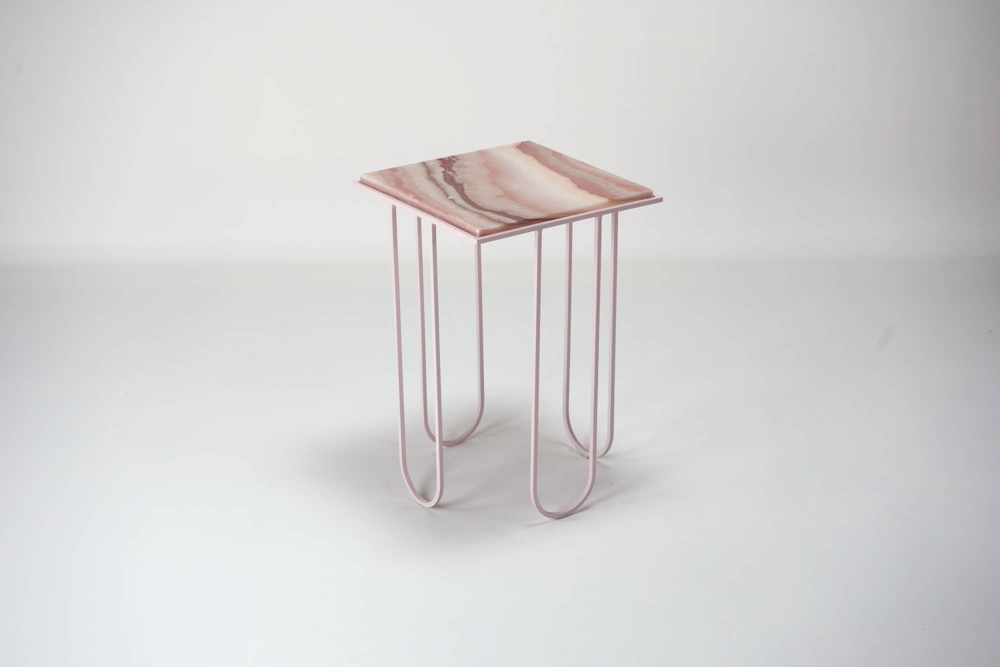 LoLa - Pink onyx side table